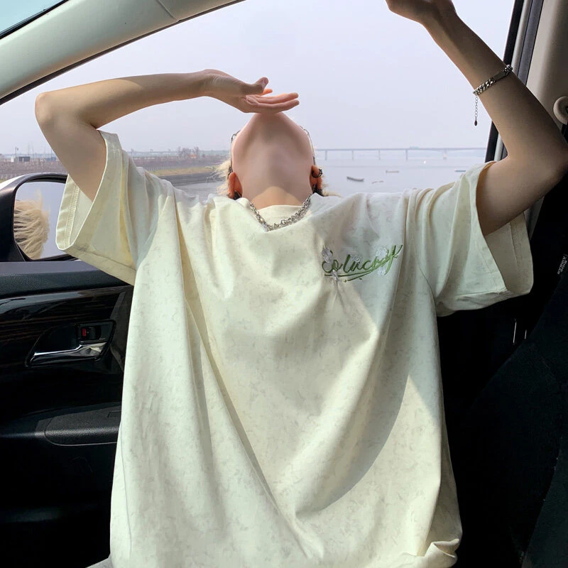 夏季短袖男t恤刺绣高级感男生衣服短袖百搭爆款2025新款半袖学生