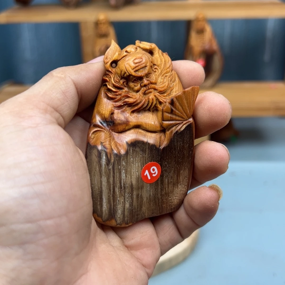 ****⁴木崖柏木摆件手把件
