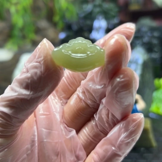 和田玉（黄玉）未镶嵌颈饰