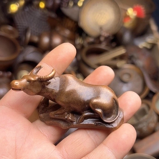 铜制文玩把玩物件