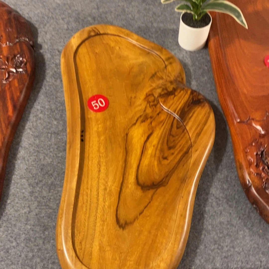 香樟木自然随形茶盘68×34
