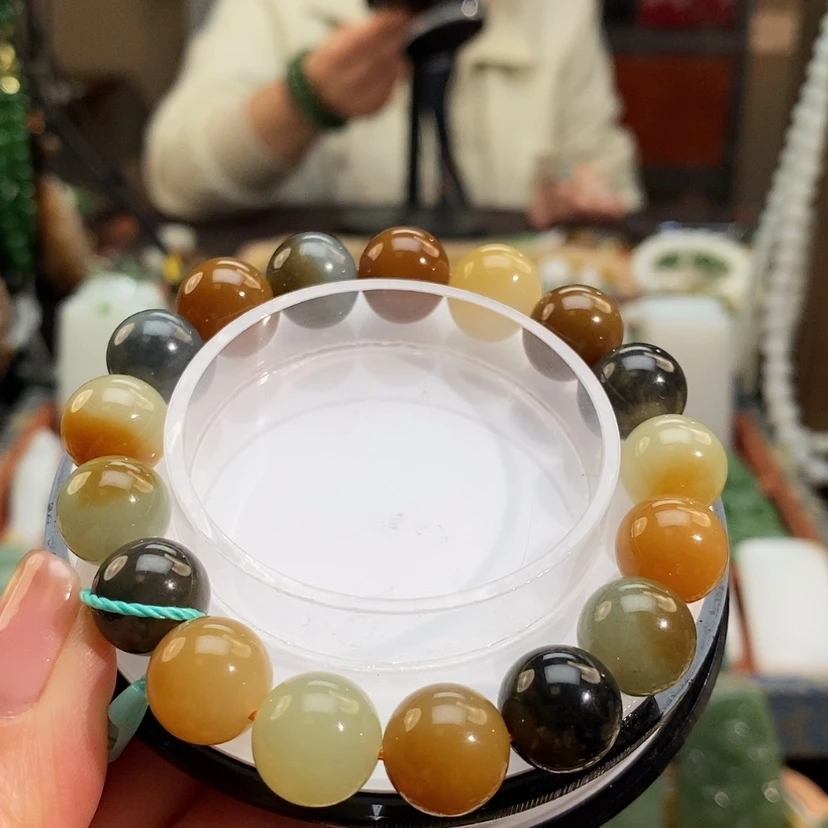 【闪购商品】未镶嵌手链和田玉