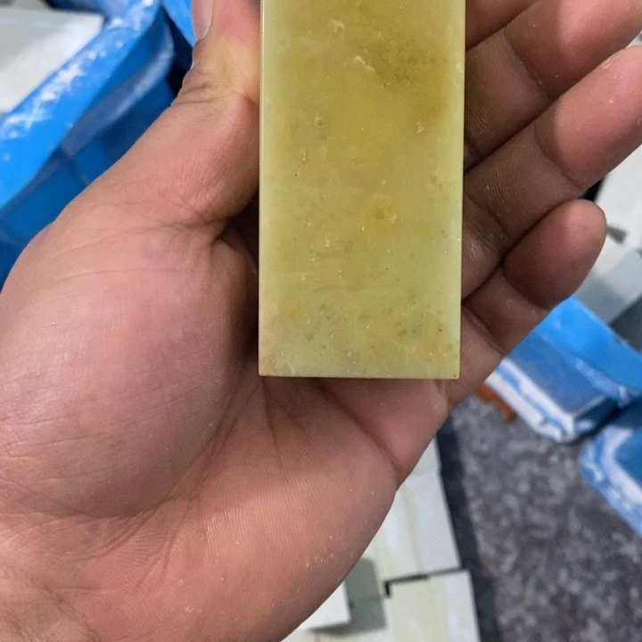 青田石?**?干干净净咯墨迹了几个