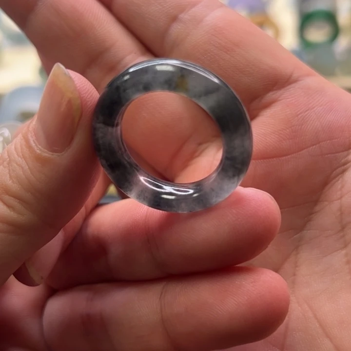 翡翠未镶嵌颈饰翡翠戒圈21有包容