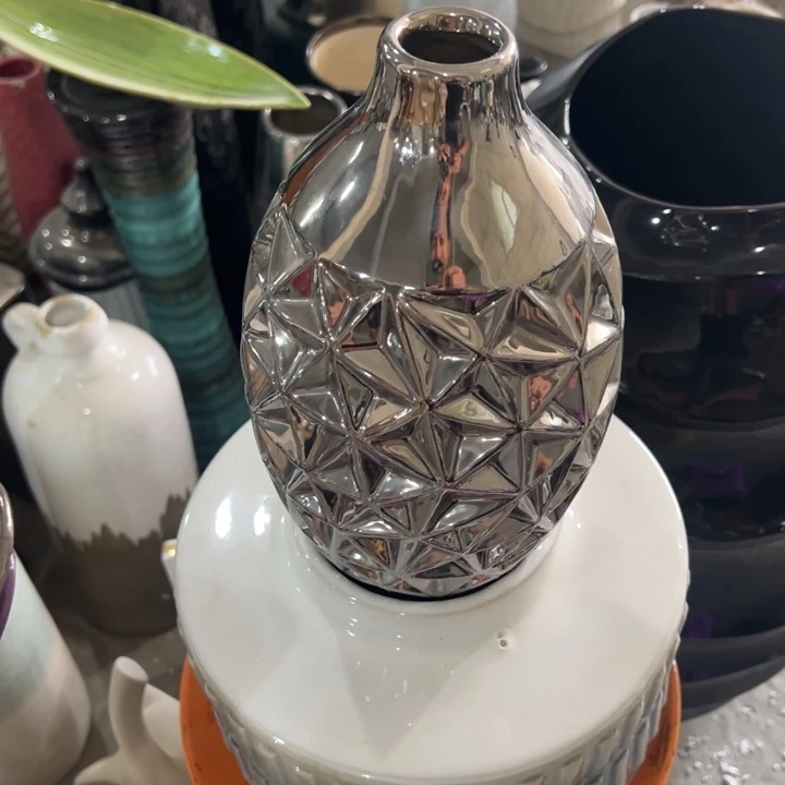 陶瓷花瓶摆件外贸出口（微瑕）