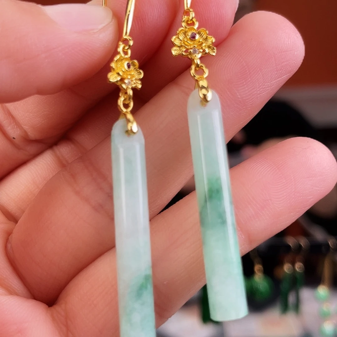 翡翠未镶嵌耳饰饰品