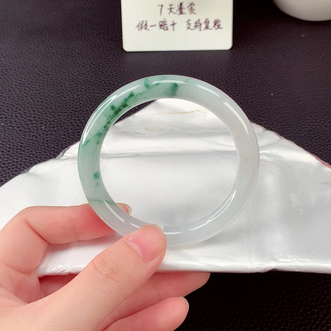 未镶嵌手镯翡翠翡翠