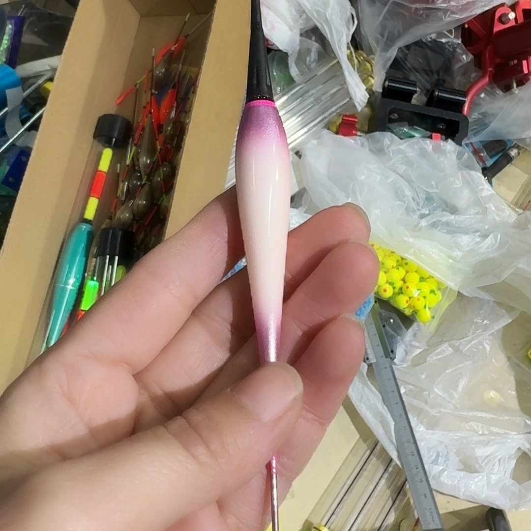 紫白色鱼漂吃铅25 3.0长漂尾
