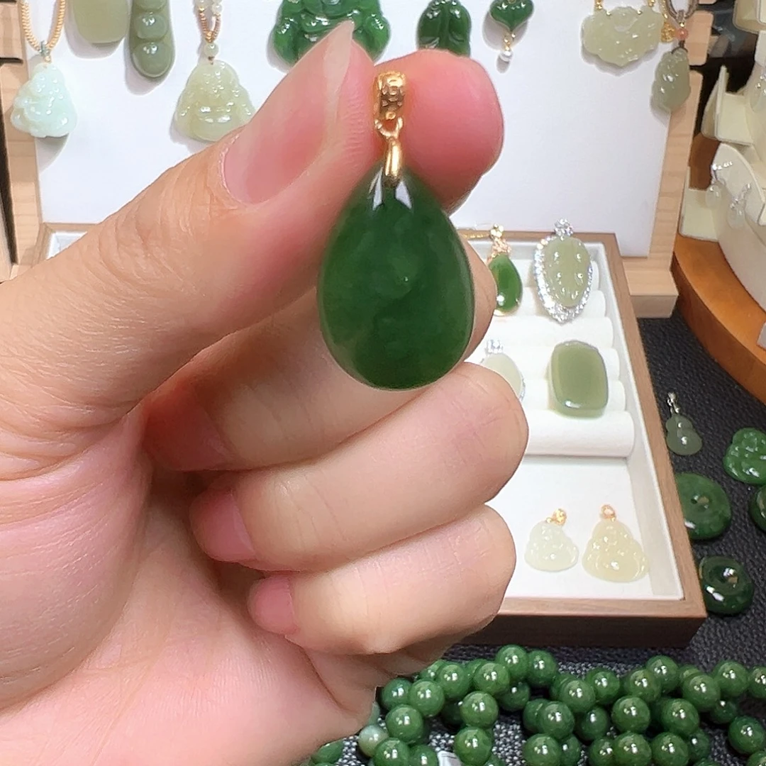 和田玉（碧玉）银S925镀金镶嵌颈饰