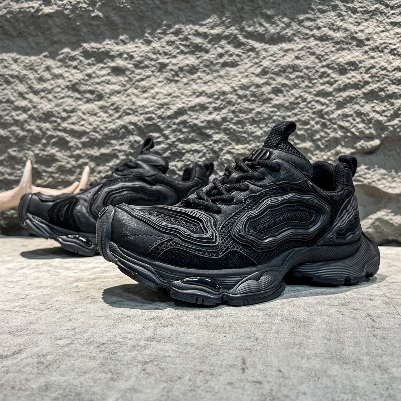 2025春季新款原创做旧运动休闲鞋欧洲站潮牌机甲订书机老爹鞋男潮