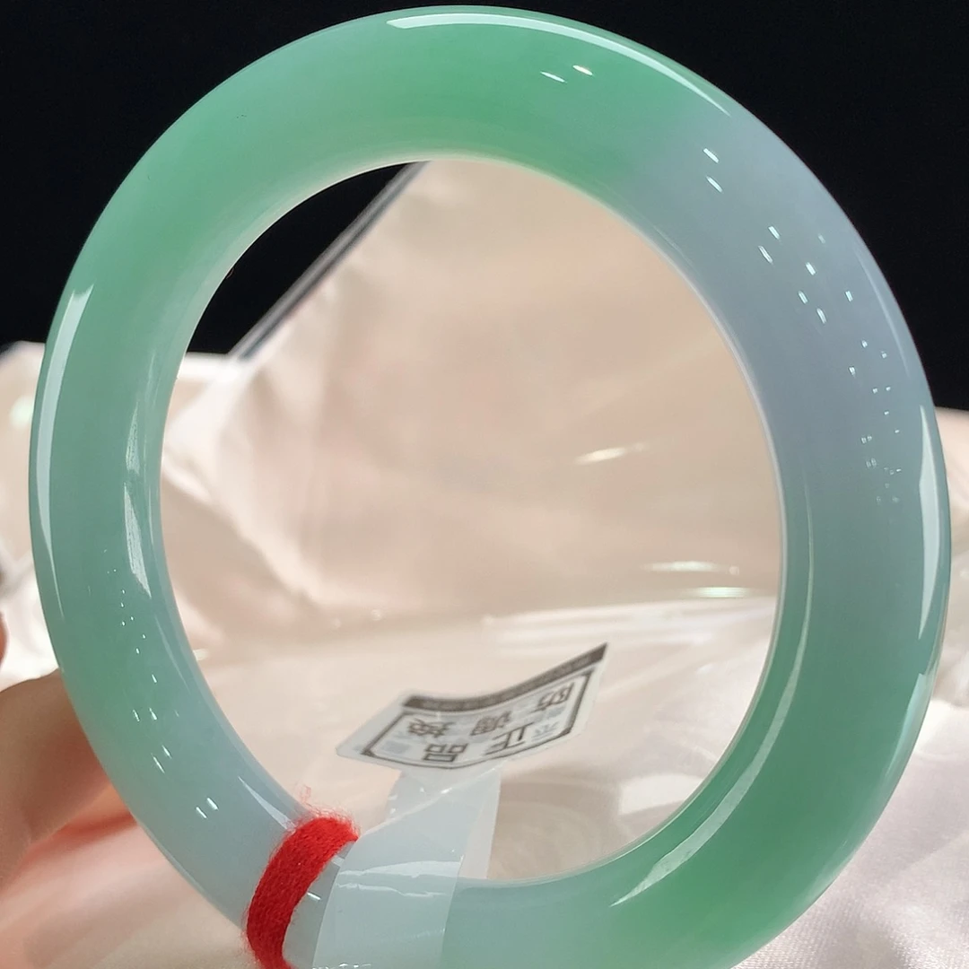 翡翠未镶嵌手镯1260
