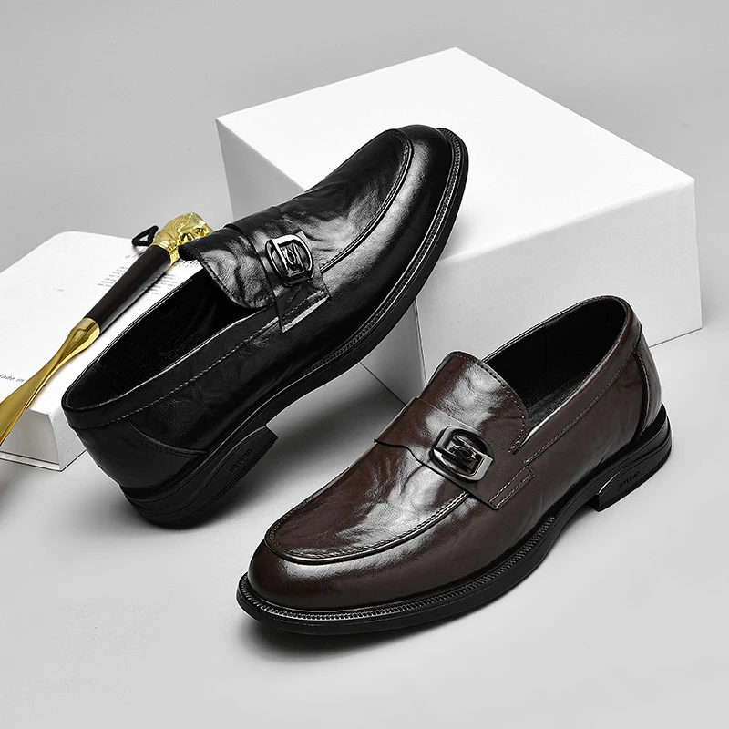 1706休闲皮鞋男款一脚蹬男士百搭时尚潮流套脚耐磨商务软底乐福鞋