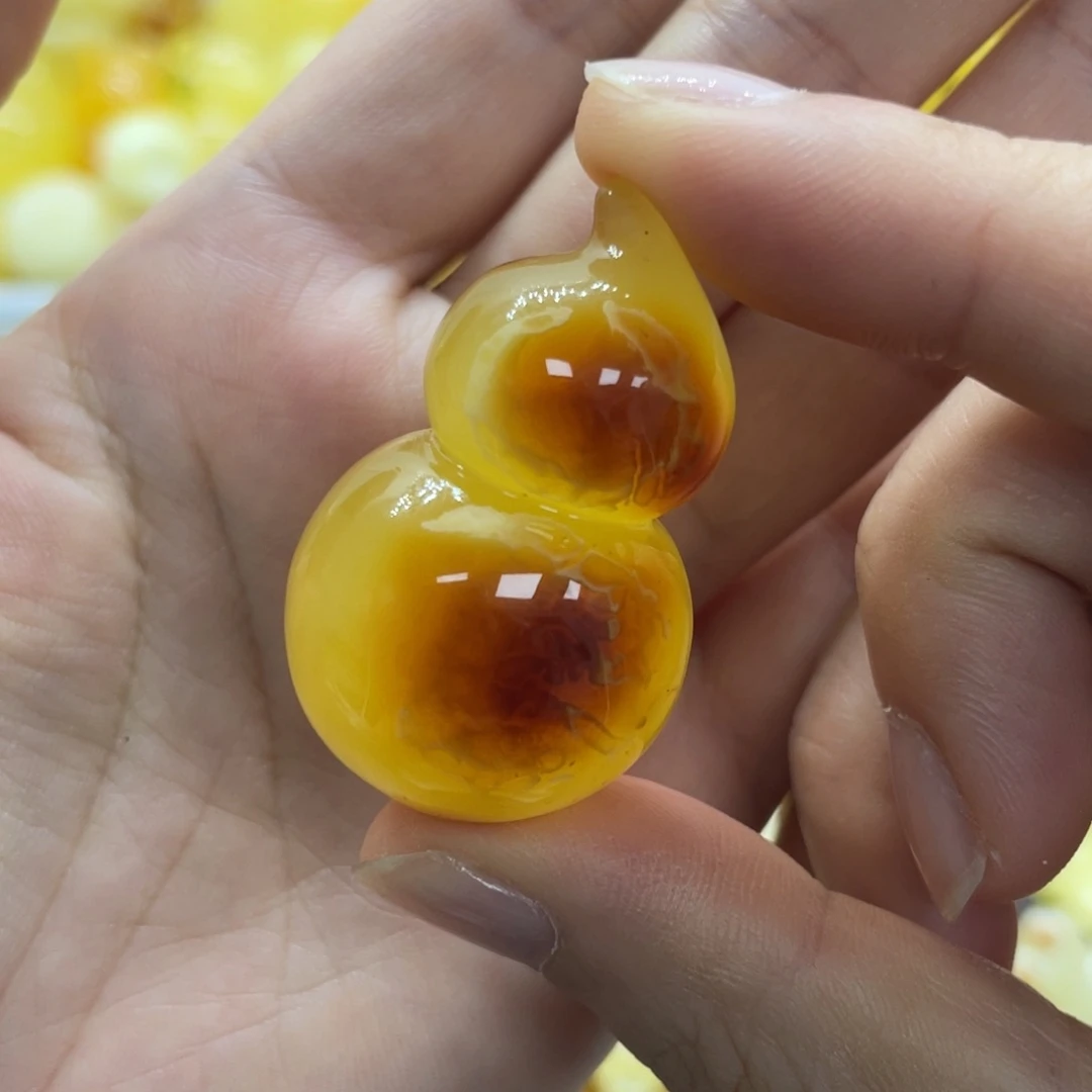 未镶嵌琥珀裸石天然琥珀蜜蜡葫芦10.7克