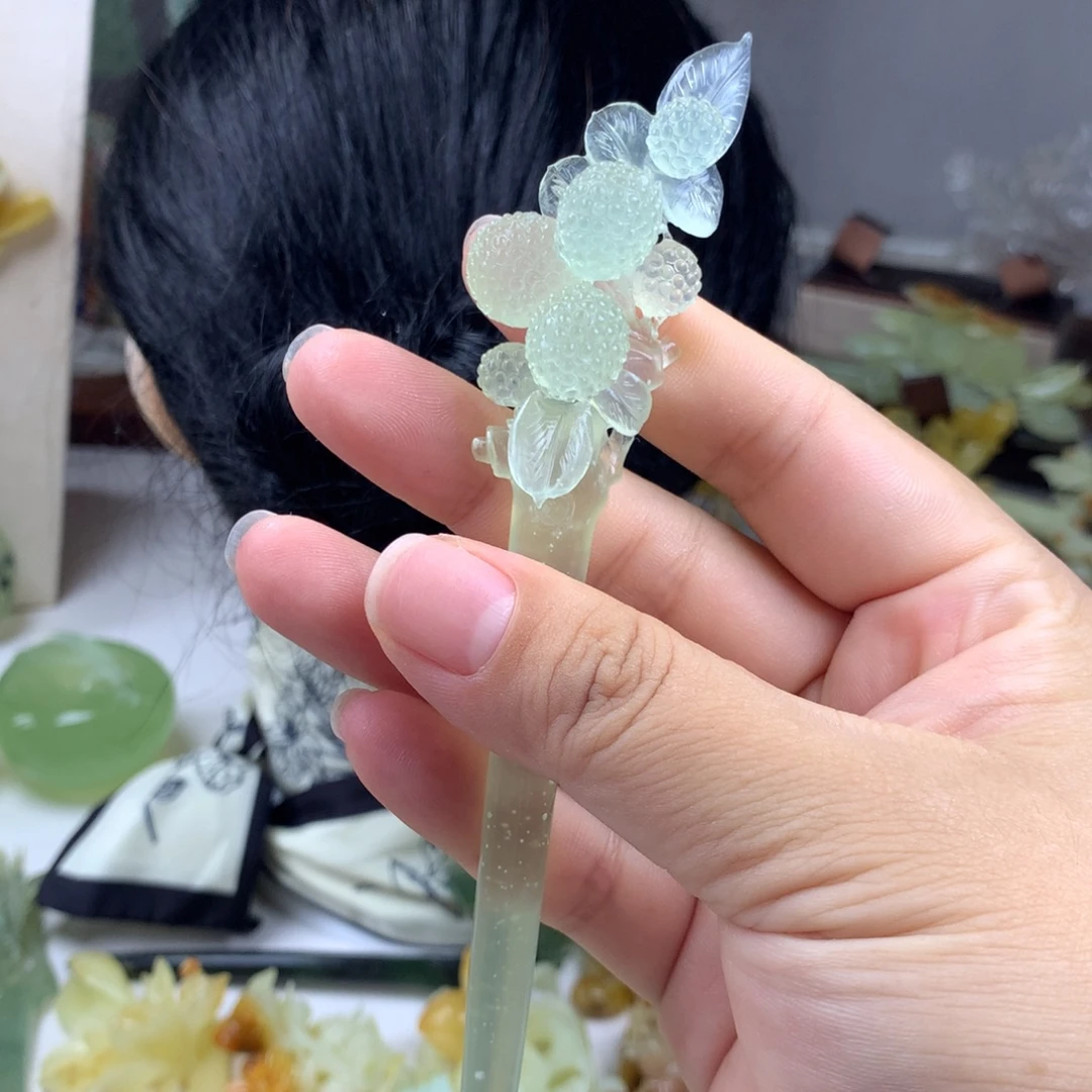 欣***^未镶嵌蛇纹石玉发簪