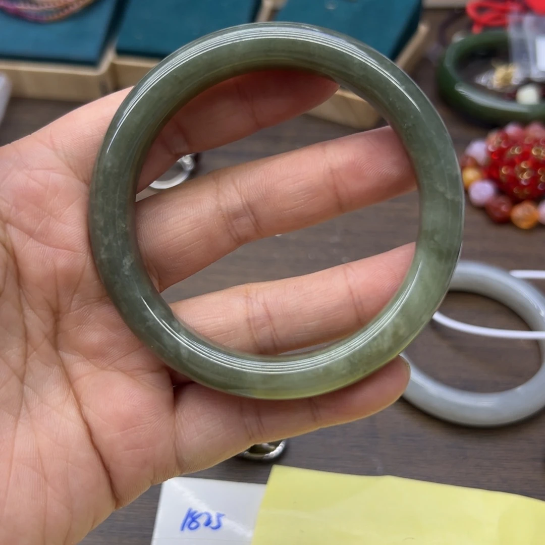 和田玉未镶嵌手镯60.8圈围1797