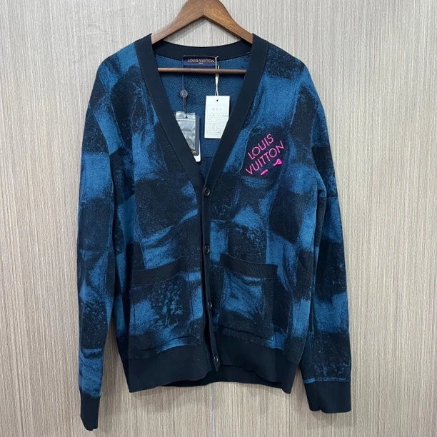 99新 LouisVuitton/路易威登 别针开衫尺码:M