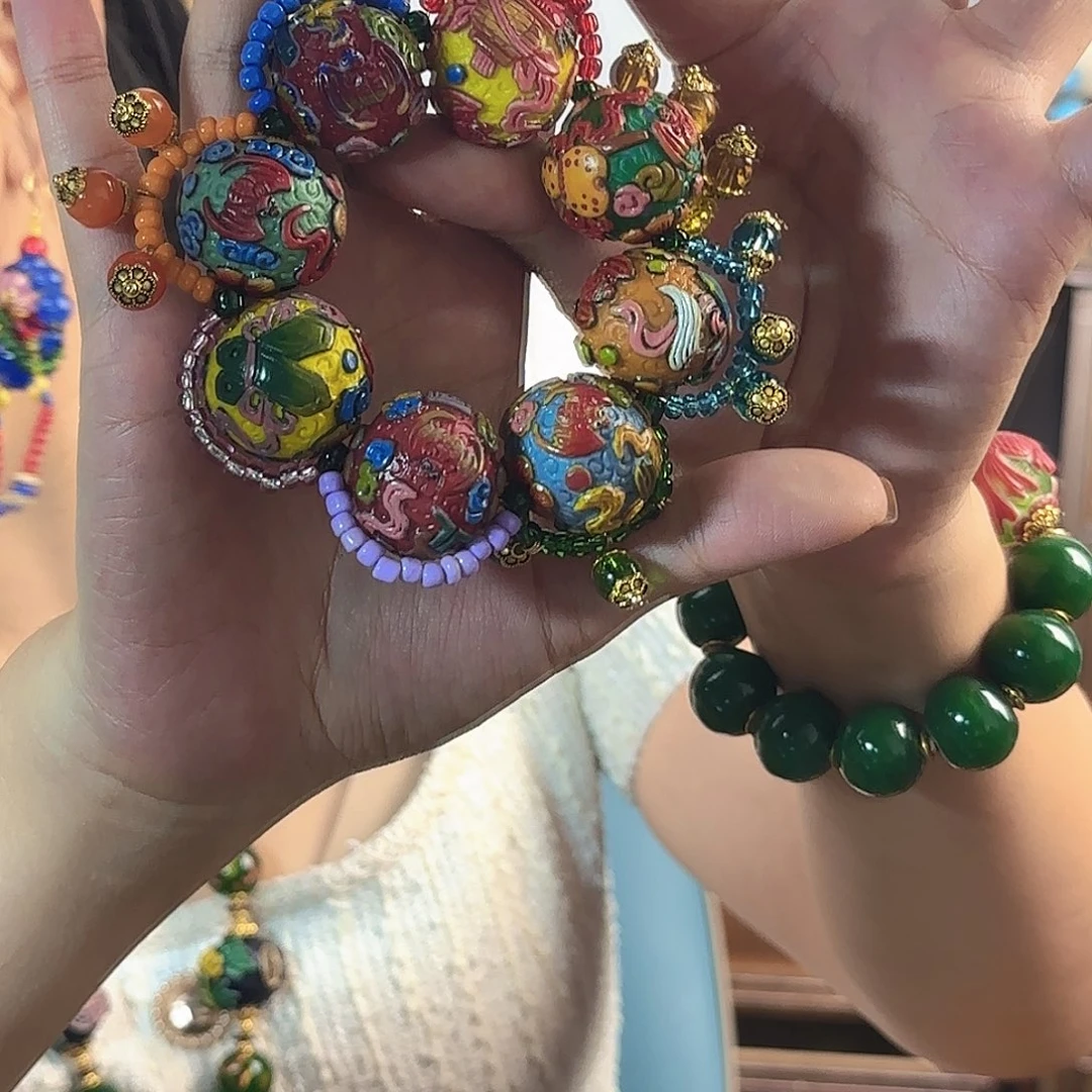 g***友DIY琉璃老琉璃的故事是一个人在