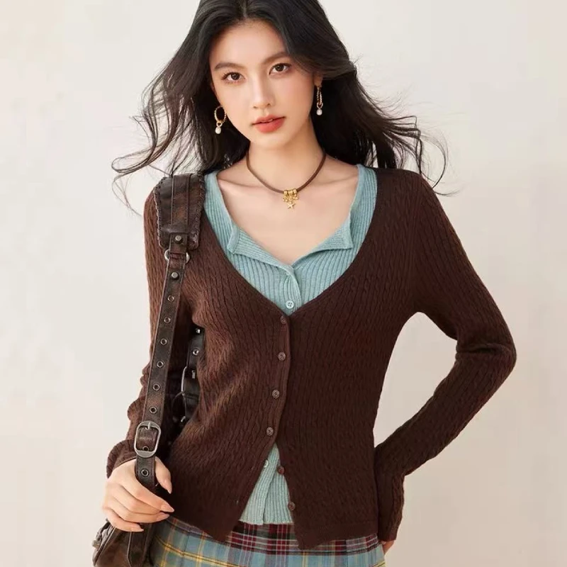 【LIULIU】二茵ERYIN修身显瘦上衣小众时尚假两件撞色短款针织衫