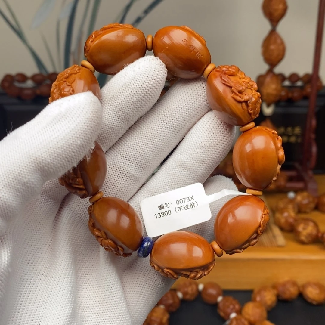 手串橄榄核许忠英老师荷塘月色