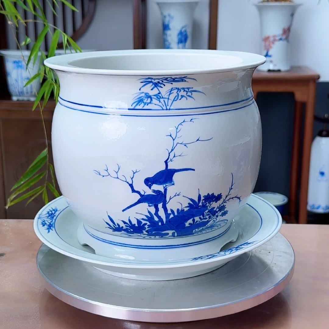阿***珍青花金钟陶瓷花盆
