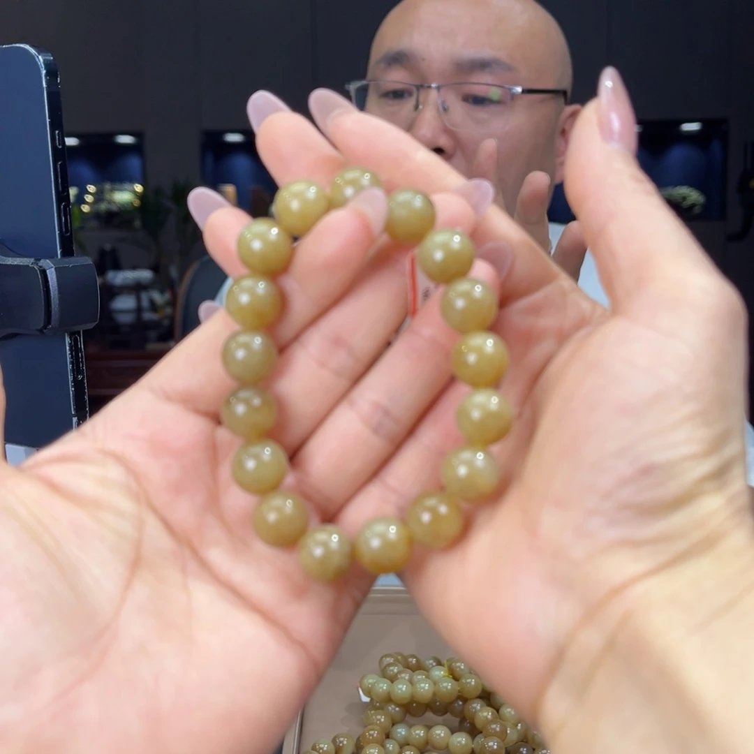 未镶嵌手链和田玉天然和田玉新疆且末金山糖料12