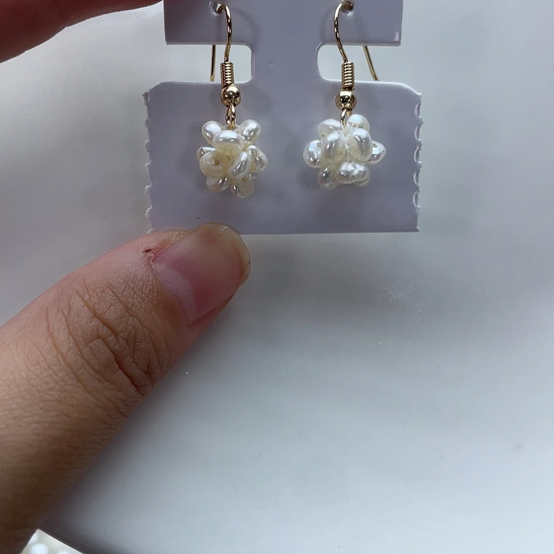 淡水珍珠手绳合金