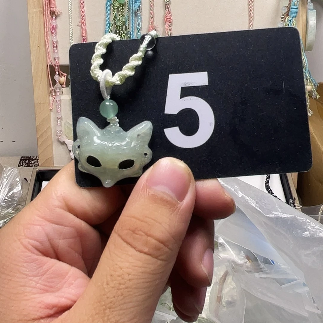 蛇纹石玉合金颈饰