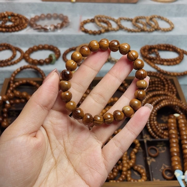 果皮天然库克精挑屁桃8*9单圈手串