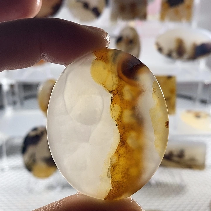 玛瑙/玉髓未镶嵌颈饰36