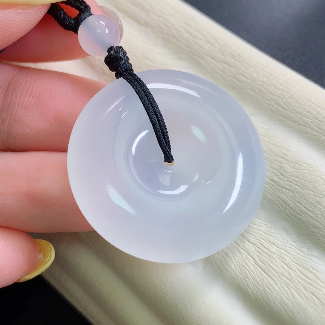 颈饰18K金镶嵌翡翠扣子