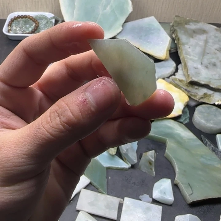 翡翠未镶嵌颈饰纯天然缅甸翡翠