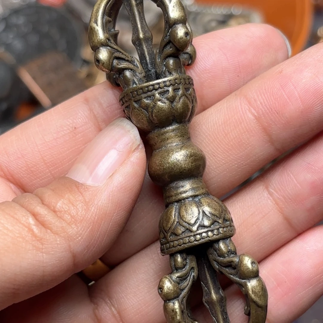 铜星月菩提吊坠项链