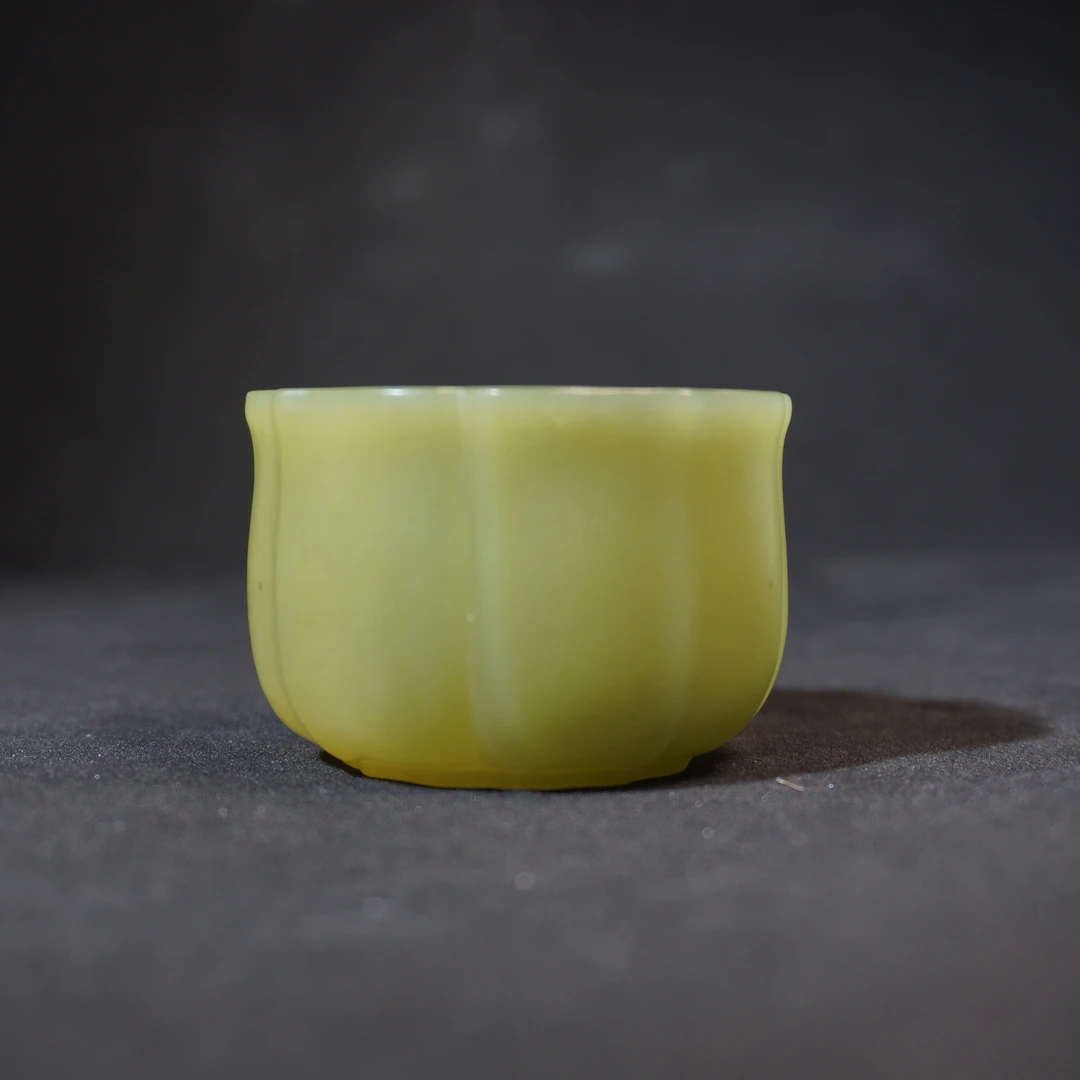 3SE22   清   和田玉花口玉杯