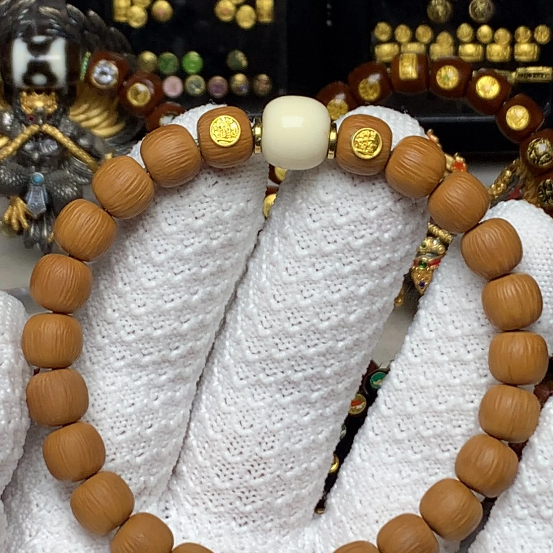 吊坠猴头核桃原皮原色全品无暇山峦双金标招财进宝日进斗金