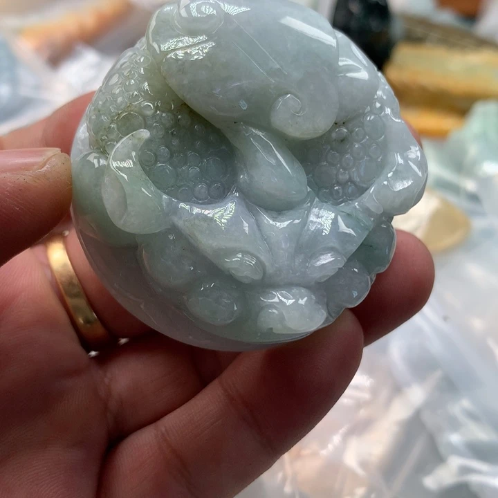 翡翠未镶嵌颈饰保真天然a货翡翠