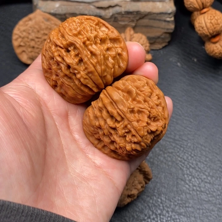 桃核把件尺寸44四座楼