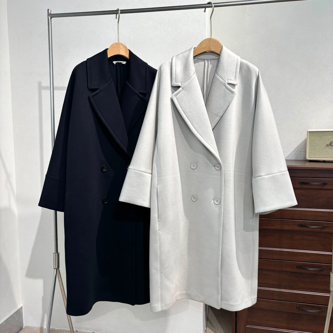 SY5902 双色双排扣针织大衣