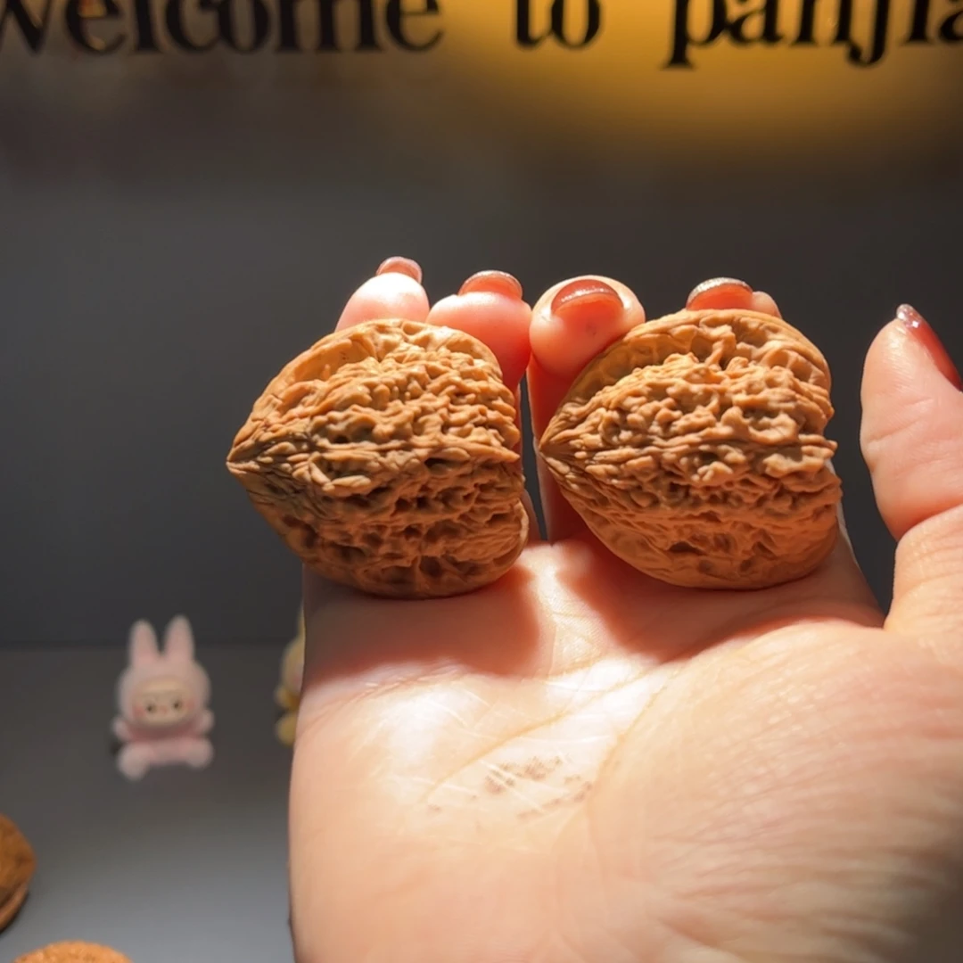 E***z吊坠文玩核桃南将