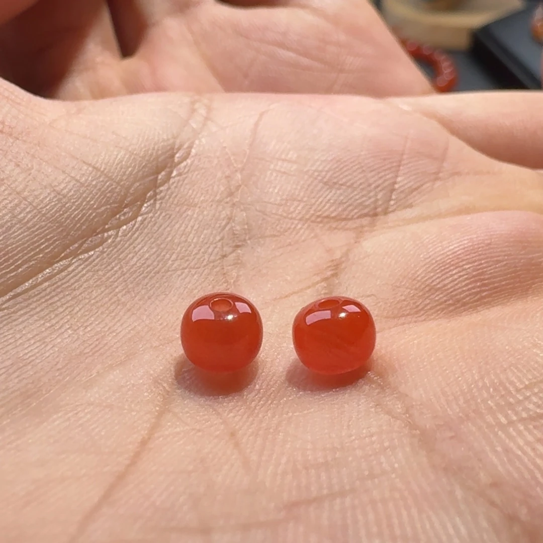 未镶嵌老型对珠5+南红玛瑙