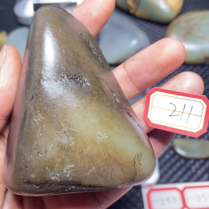 颈饰未镶嵌和田玉瑞*211
