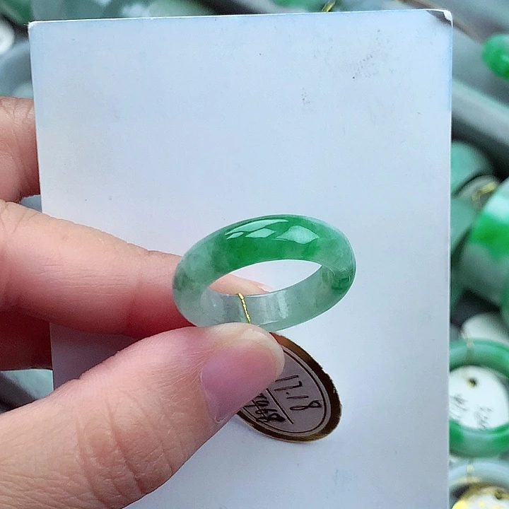 翡翠未镶嵌戒指17.18号