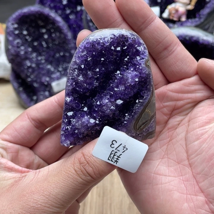 未镶嵌大型摆件（非配饰）紫晶