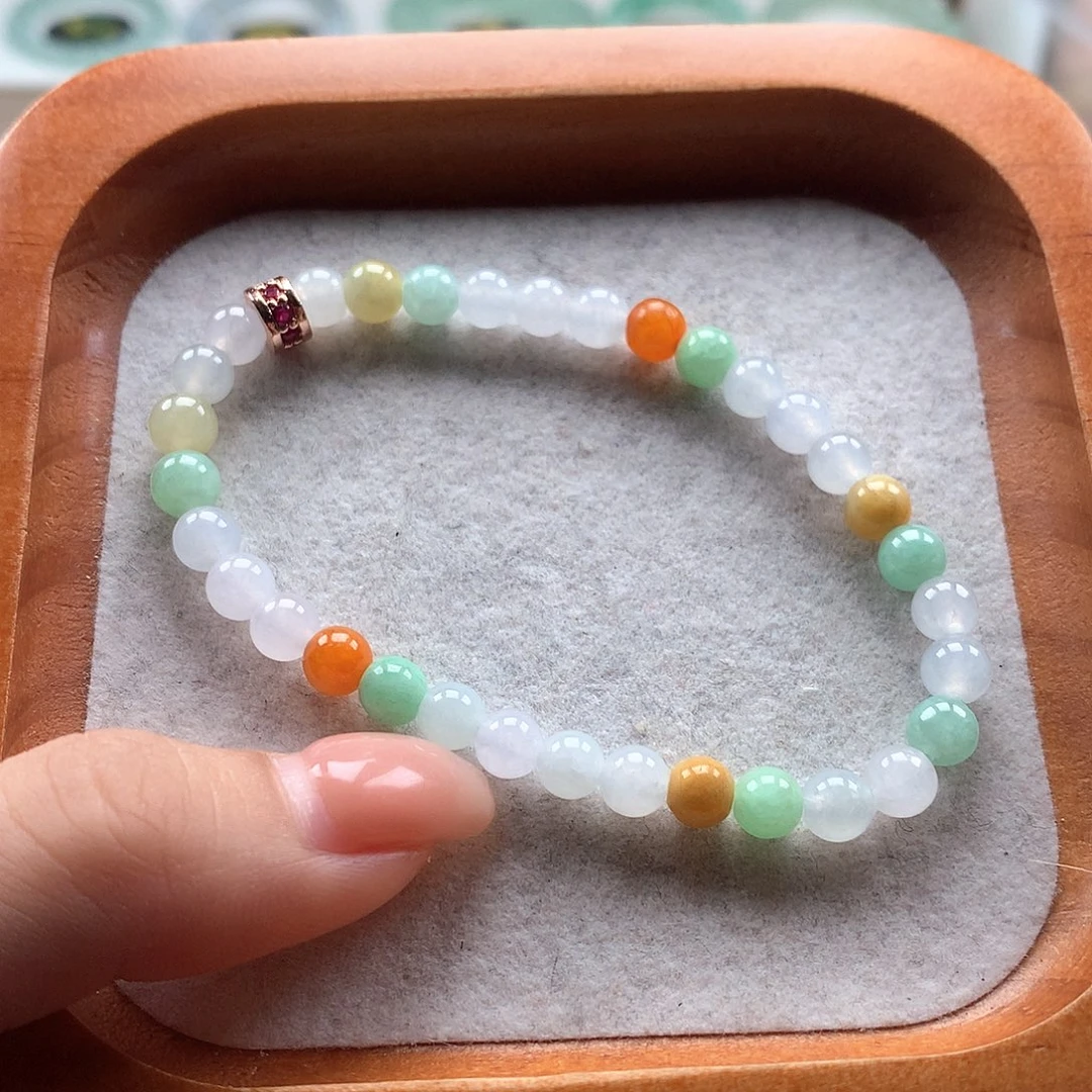 翡翠未镶嵌手串圆珠多宝5.3