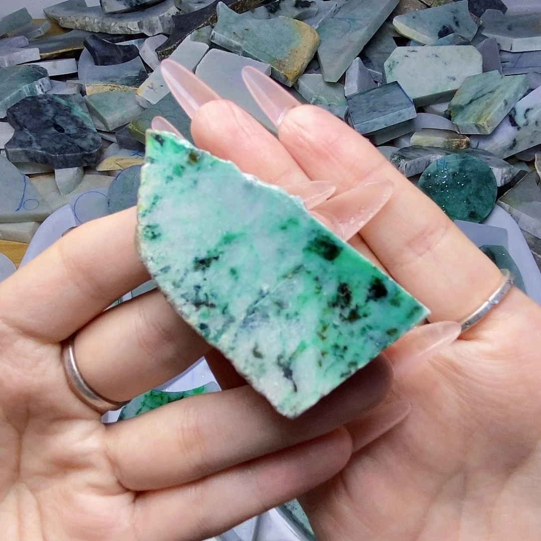 颈饰未镶嵌翡翠翡翠