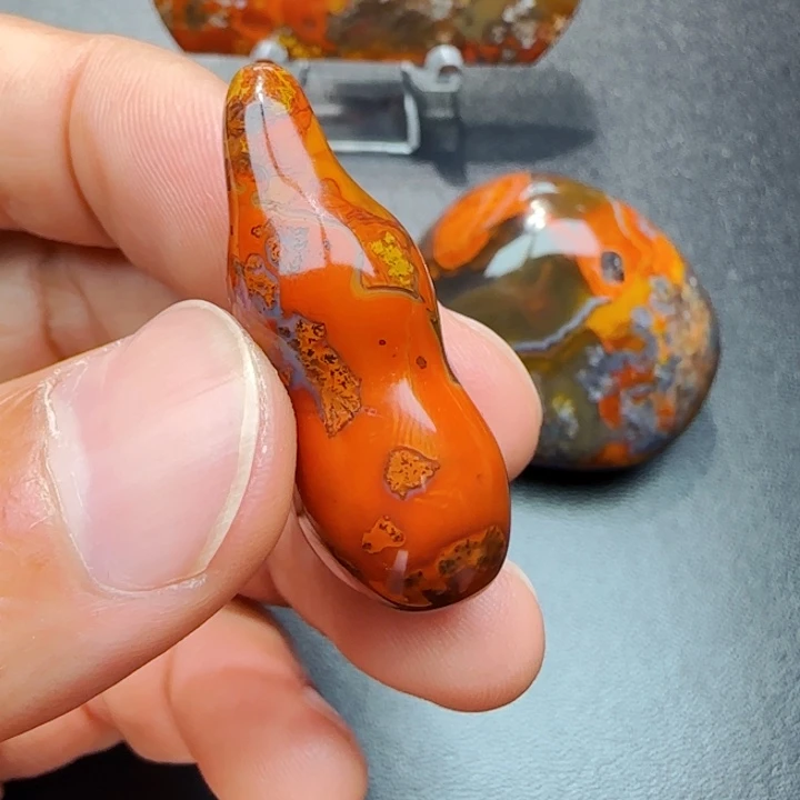 玛瑙/玉髓战国红未镶嵌维*