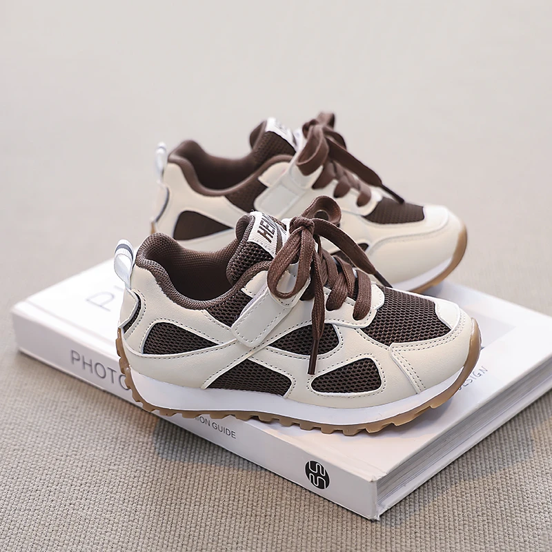 儿童鞋子2025春秋季新款童鞋休闲鞋潮牌女童阿甘鞋软底男童运动鞋