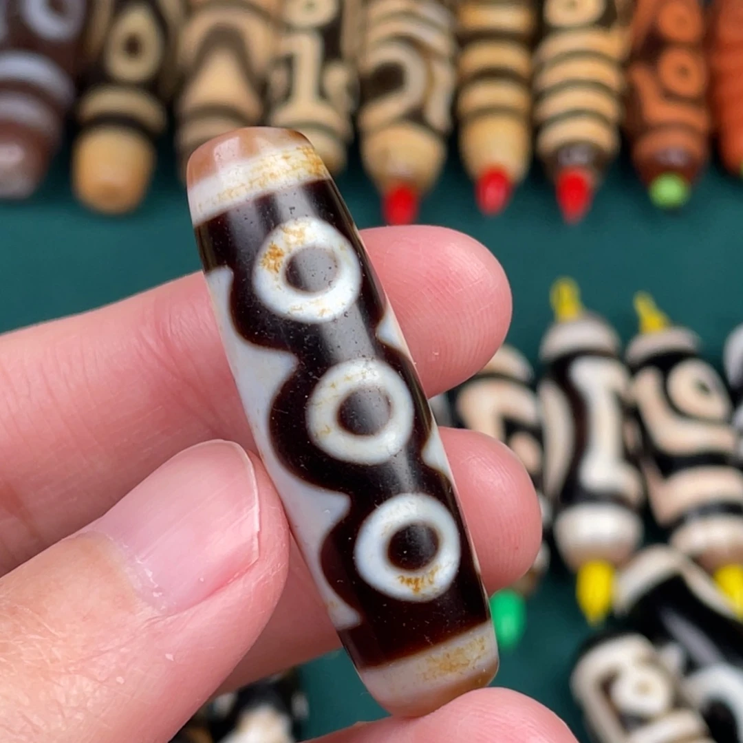 玛瑙/玉髓裸珠42 12 行运五眼图腾