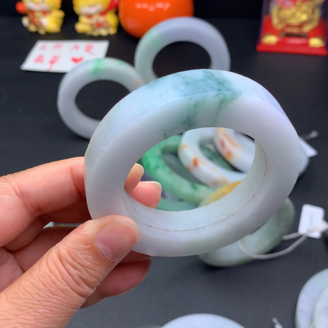 定制翡翠手镯未镶嵌