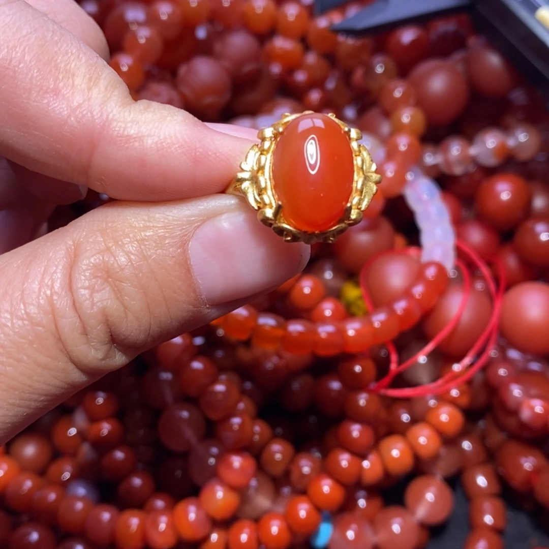 南红玛瑙未镶嵌手链