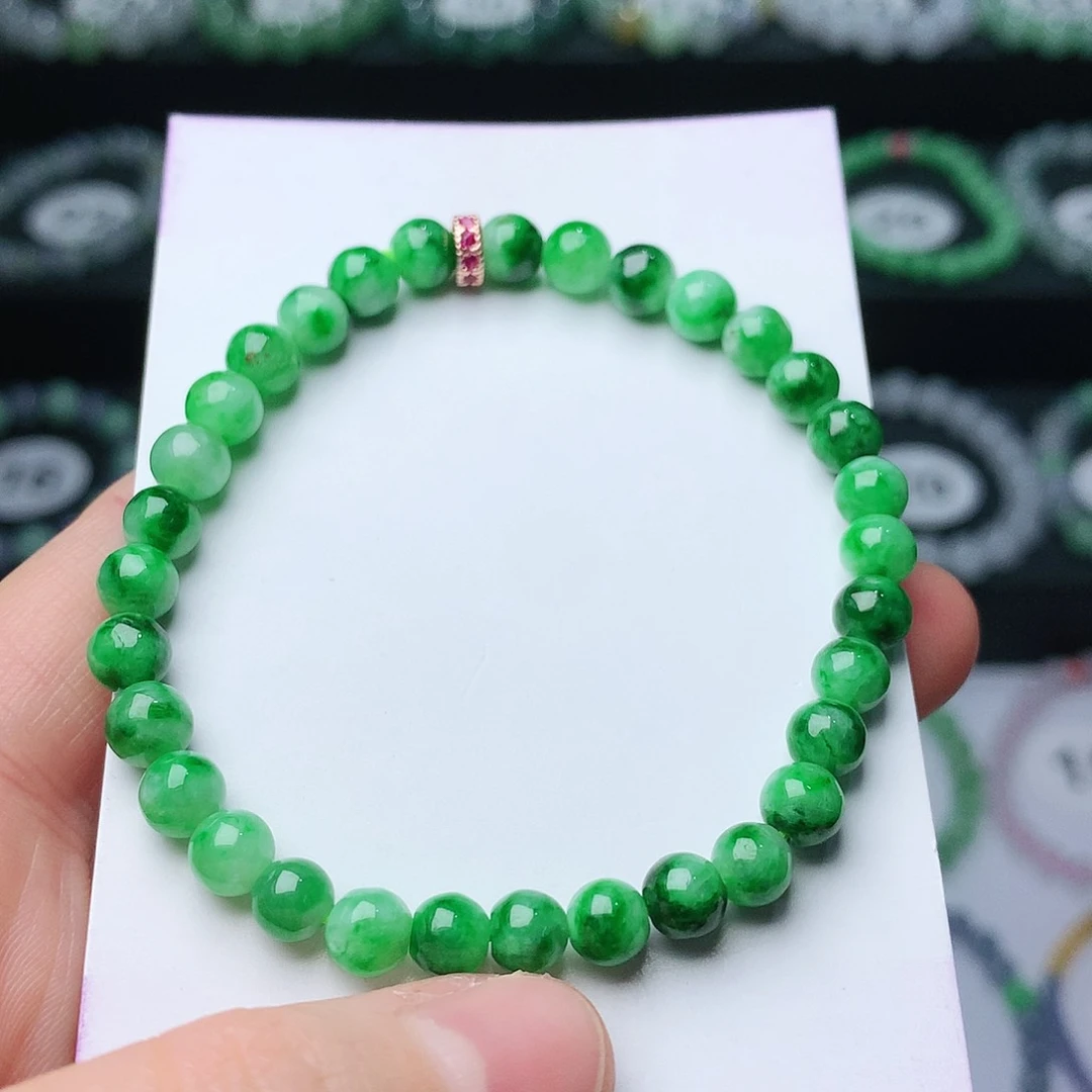 翡翠手链未镶嵌翡翠